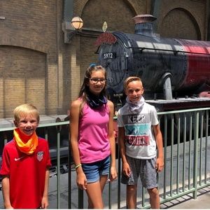 Meet your Posher, Randi